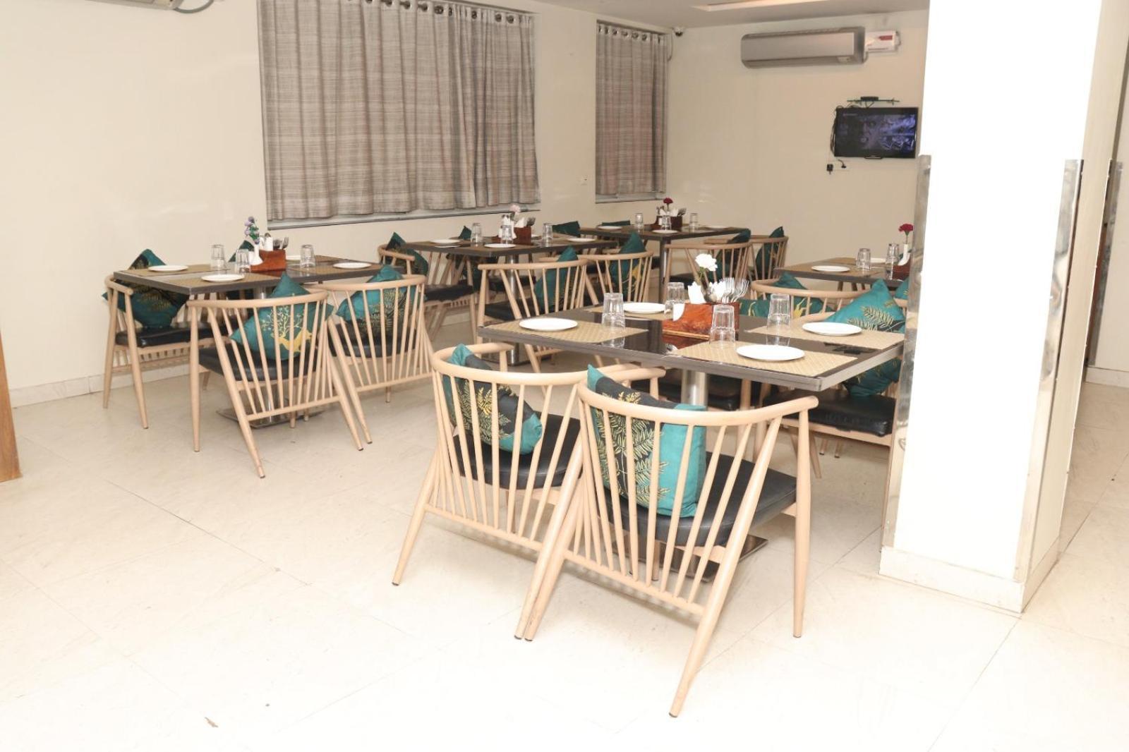 Hotel Raviraj, Chhatrapati Sambhaji Nagar Aurangabad  Exterior photo